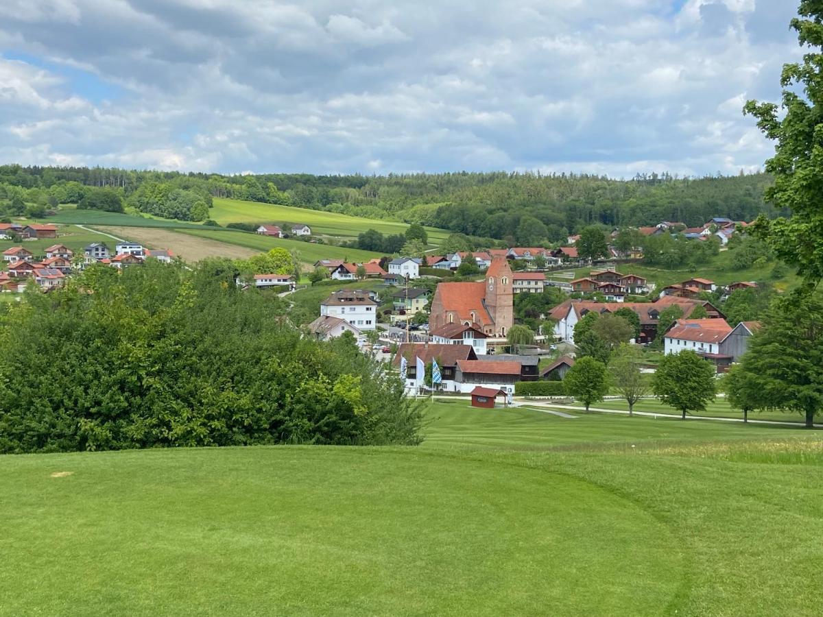 Golfchalet Uttlau Bad Griesbach  Luaran gambar